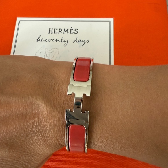 Hermes Clic H Clac Rouge Corail Coral Enamel Palladium Plated Bracelet PM New - Picture 8 of 13